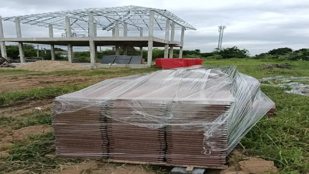 กระเบื้องหลังคาโคราช