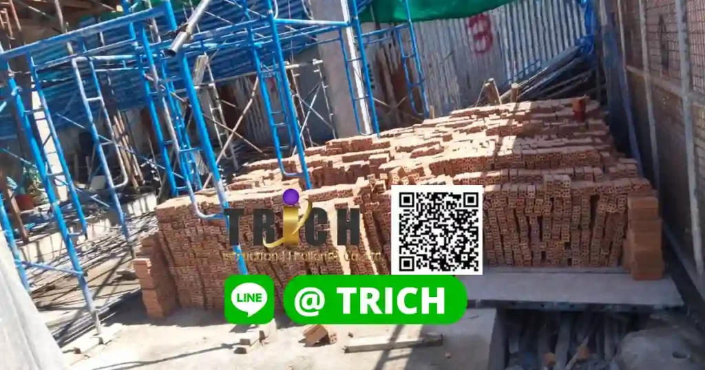 อิฐมอญอิฐแดงโชคชัย 4 จัดส่งให้คุณแพรว